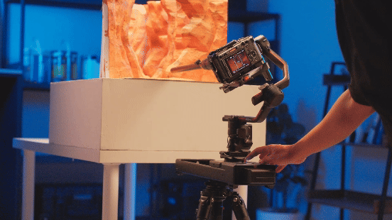 Smooth and steady stabilization